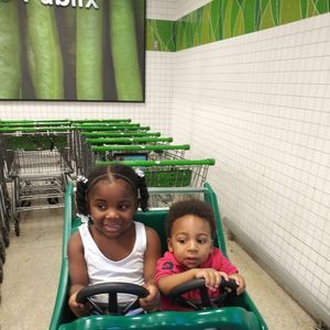 Meet your Posher, Philisa